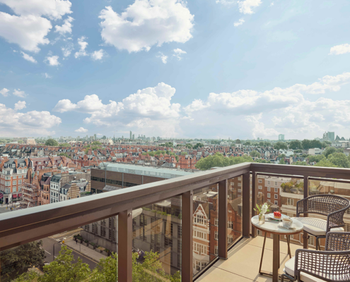 Jumeirah Carlton Tower - Royal Suite Balcony with View
