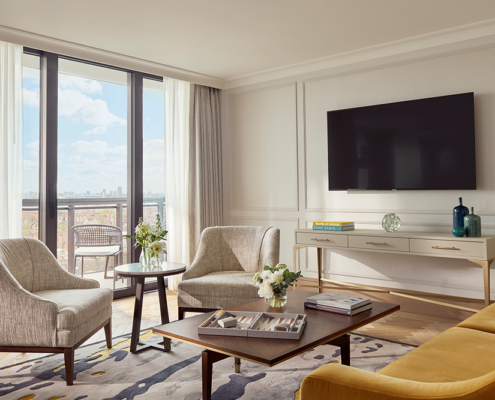 Jumeirah Carlton Tower - Royal Suite Living Room