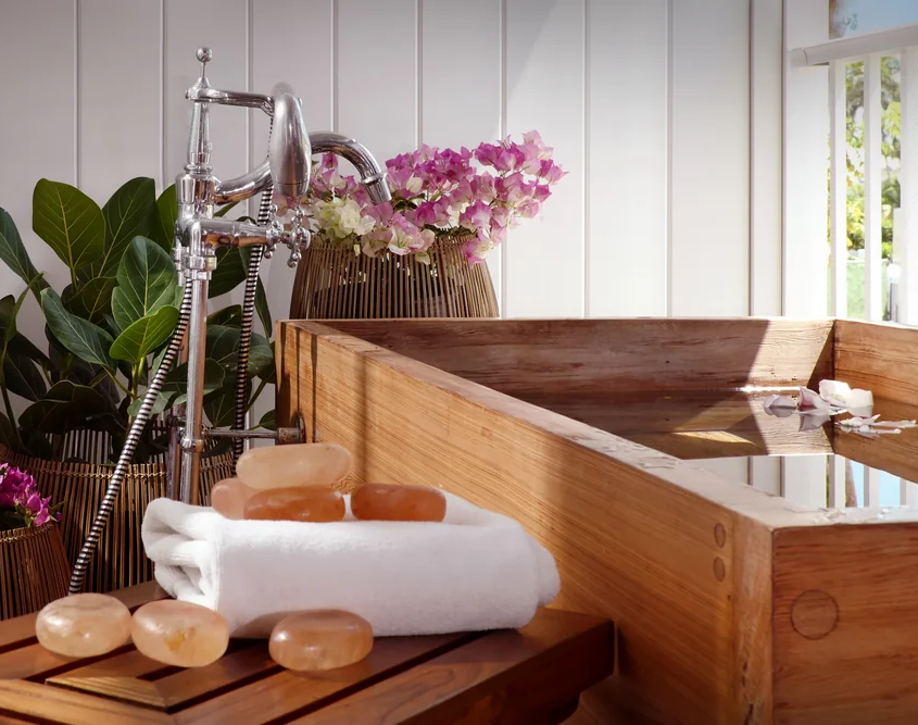 LaPlaya Beach & Golf Resort - Spa Soaking Tub