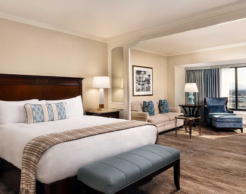 Little America Hotel - Tower King