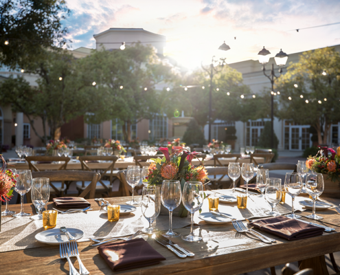 Loews Portofino Bay Hotel at Universal Orlando - Citrus Piazza Table Set Up Loews Portofino Bay Hotel at Universal Orlando - Citrus Piazza Table Set Up