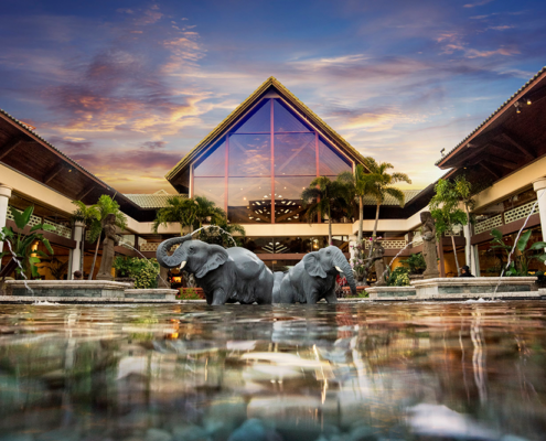 Loews Royal Pacific Resort at Universal Orlando - Courtyard Loews Royal Pacific Resort at Universal Orlando - Courtyard