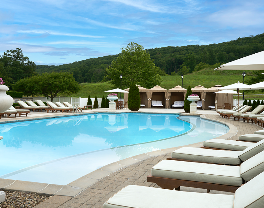 Omni Bedford Springs Resort - Outdoor Pool