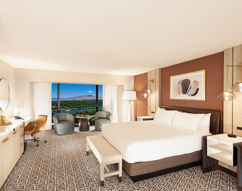 Peppermill Resort Spa Casino - Tuscan Tower King
