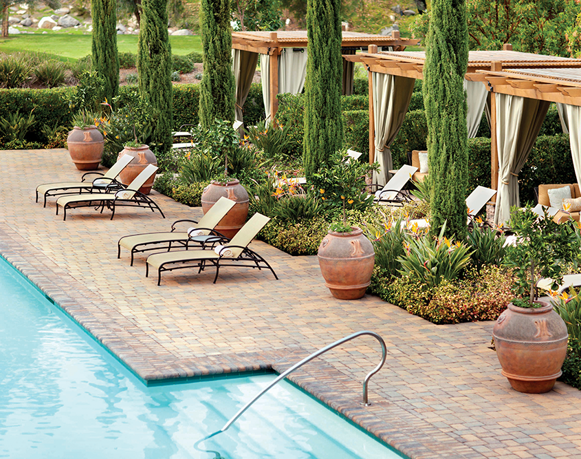 Rancho Bernardo Inn - Spa Pool Cabanas