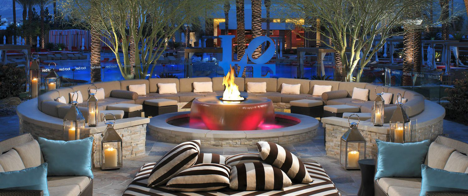 Red Rock Resort Casino & Spa - T-Bones Patio & Fireplace