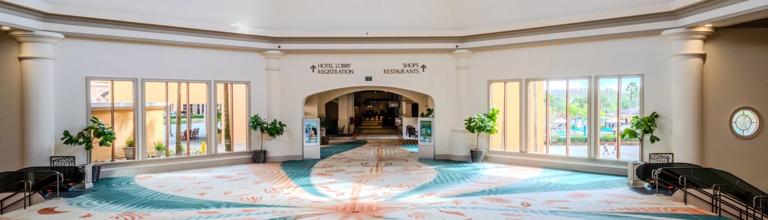 Rosen Shingle Creek - Staircase