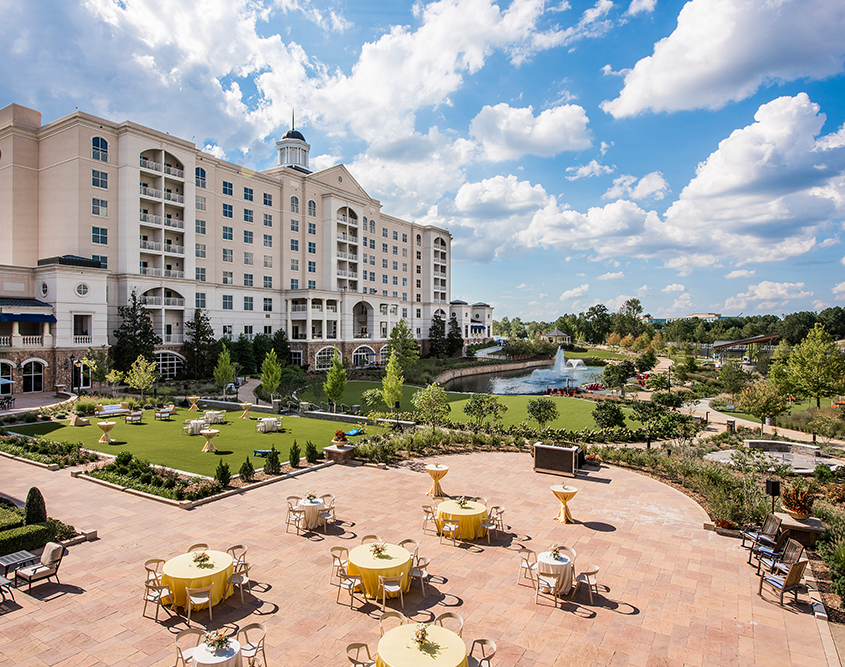 The Ballantyne, A Luxury Collection Hotel, Charlotte - Rose Garden and Event Lawn