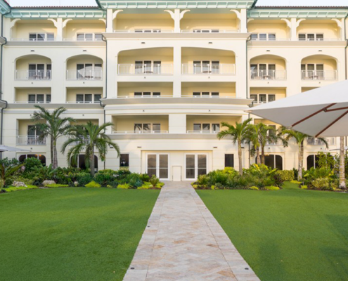 Eau Resort & Spa - Courtyard Lawn