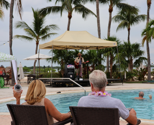 Hawks Cay Resort - Couple by the Pool