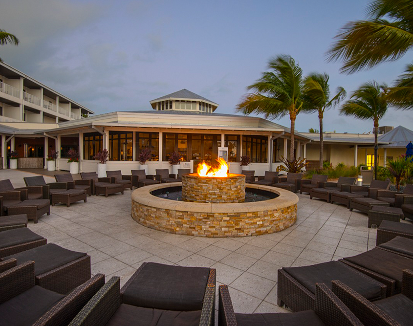 Hawks Cay Resort - Fire pit