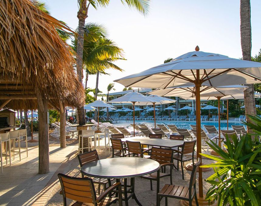 Hawks Cay Resort - Pool Lounge & Bar