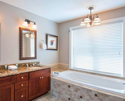 Hawks Cay Resort - Villa Bathroom