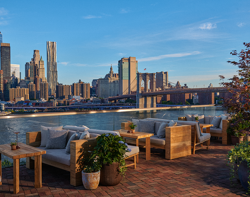 1 Hotel Brooklyn Bridge - Harriets Rooftop