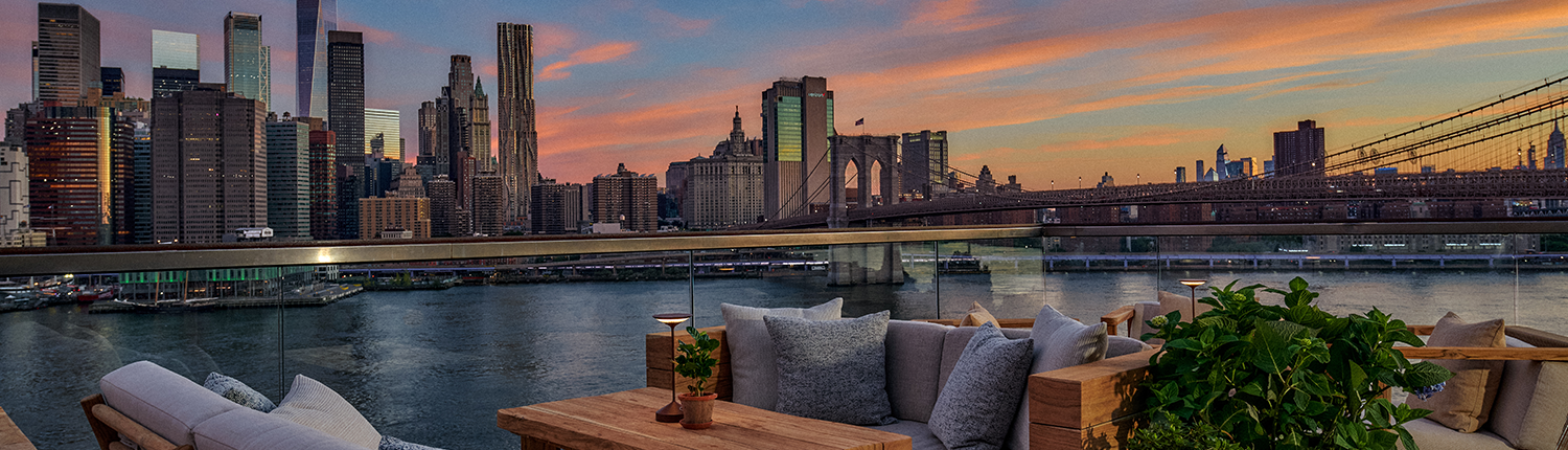 1 Hotel Brooklyn Bridge - Harriets Rooftop with City Views