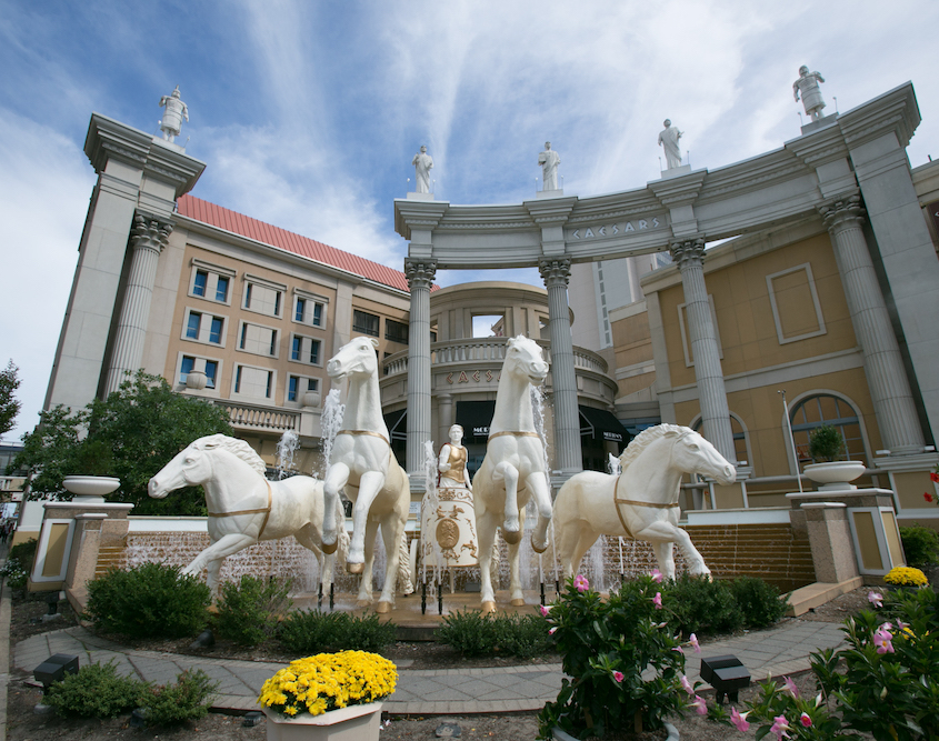 Caesars Atlantic City - Statues