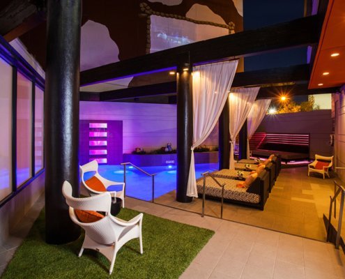 Hotel Derek Pool