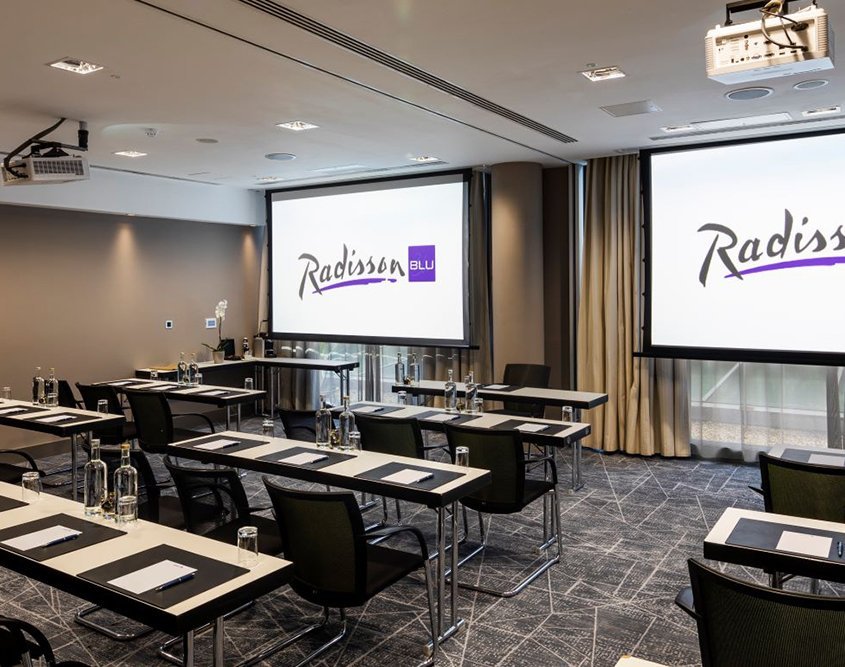 Radisson Blu Royal Hotel Dublin Classroom style presentation