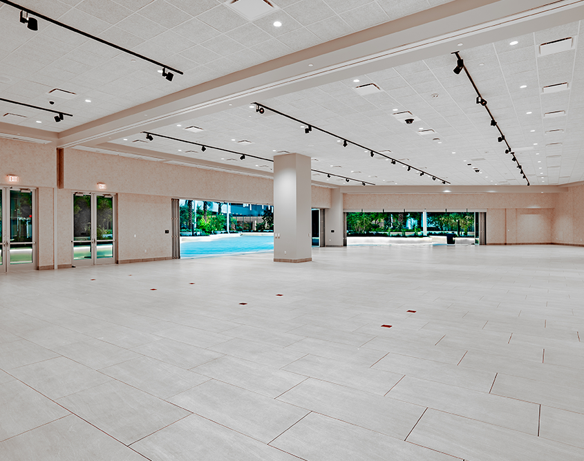 Fontainebleau Las Vegas - Moonstone