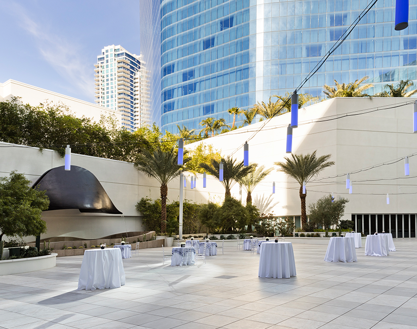 Fontainebleau Las Vegas - Terrace