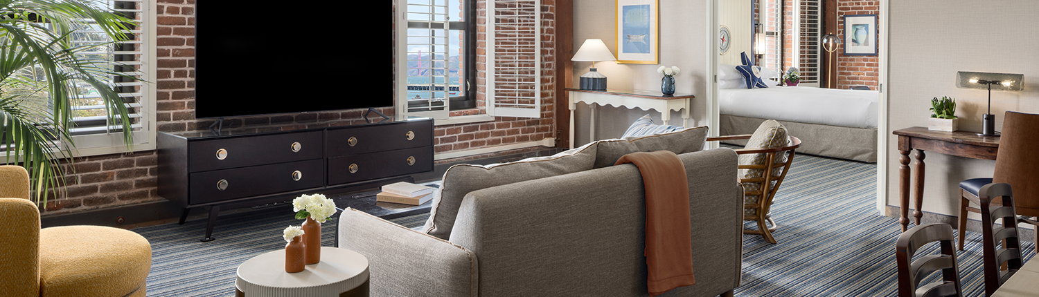 Argonaut Hotel - Argonaut Suite Living Room & Bedroom
