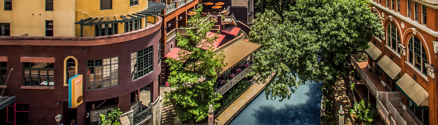 Hotel Valencia Riverwalk - River & Hotel View