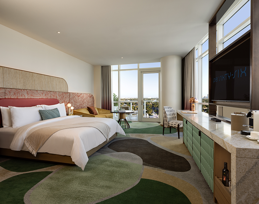 Pier Sixty-Six - Junior Suite Bedroom