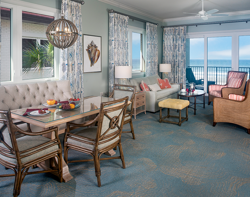 Ponte Vedra Inn & Club - Dining & Living Room