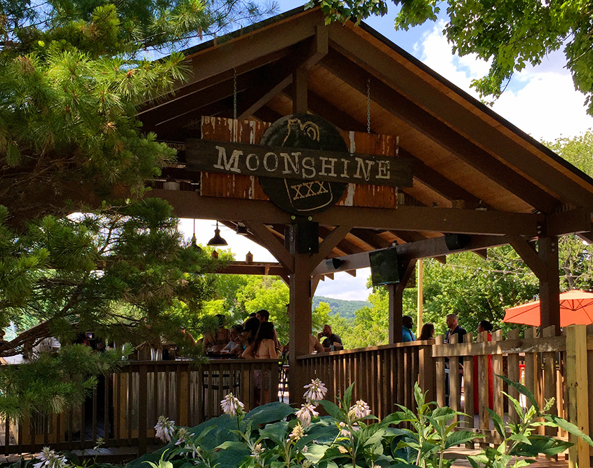 Minerals Hotel at Crystal Springs Resort - Moonshine Farmstand