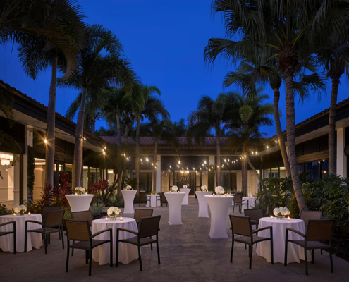PGA National Resort - Outdoor Courtyard & Meeting Space PGA National Resort - Outdoor Courtyard & Meeting Space