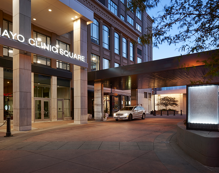 The Lofton Hotel - Main Entrance