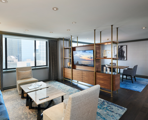 The Lofton Hotel Minneapolis - Encore Suite Living & Dining Room with View