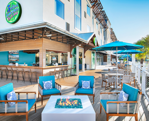 Compass Hotel Medford - Outdoor 5 O'Clock Somewhere Bar & Grill