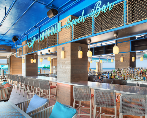 Margaritaville Beach Resort Fort Myers Beach - Lah-De-Dah Beach Bar