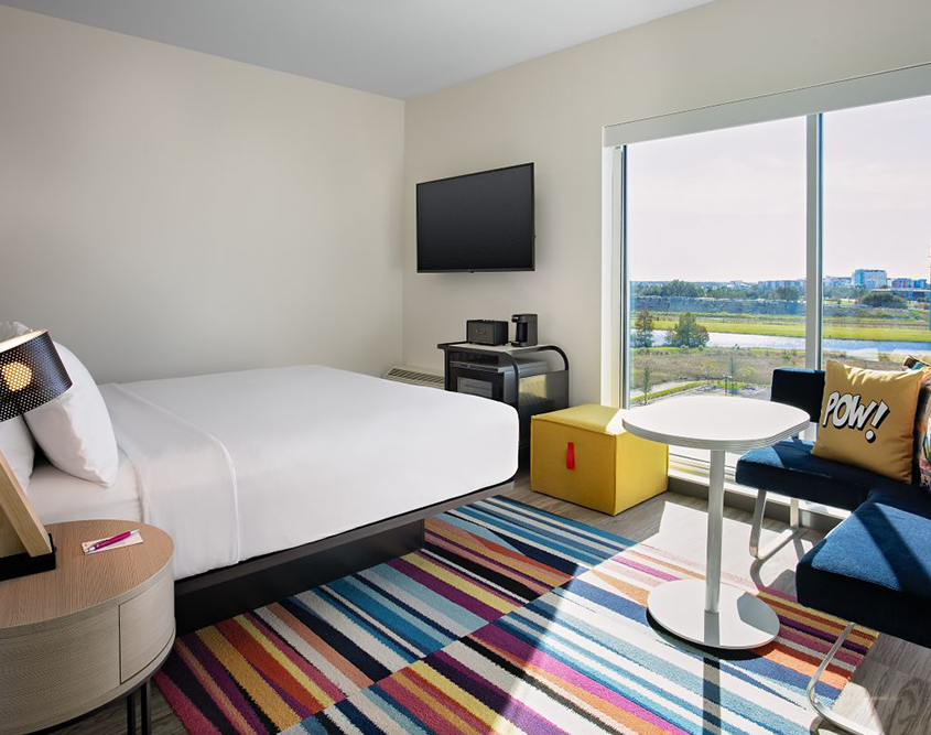 Aloft Lake Nona - Standard King Bedroom