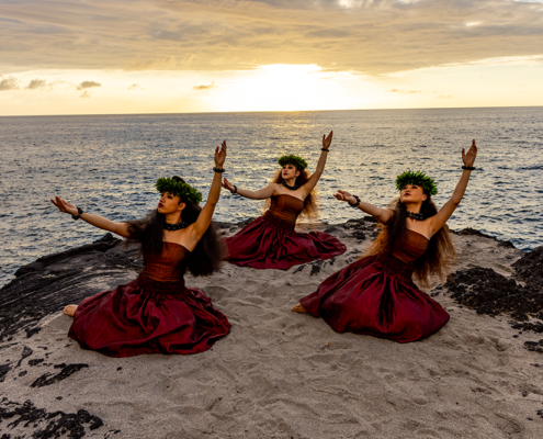 A Cliffside Luau at the OUTRIGGER Kona Resort & Spa