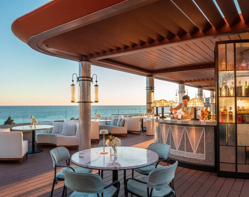 Anantara Plaza Nice - Rooftop Bar with Mixologist