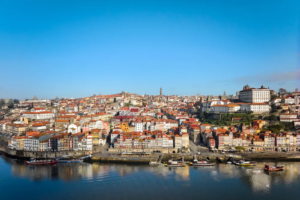 Tivoli Kopke Porto Gaia Hotel - Aerial View of City