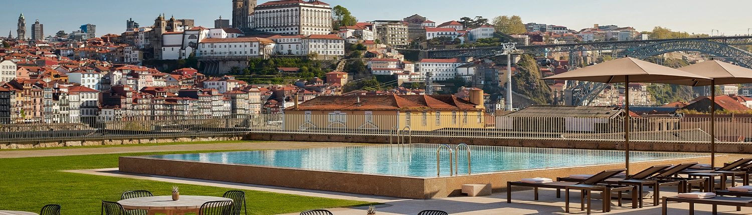 Tivoli Kopke Porto Gaia Hotel - Poolside