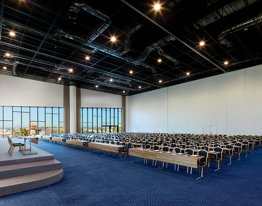 Tivoli Marina Vilamoura Algarve Resort - Fenix Meeting Room School Setup