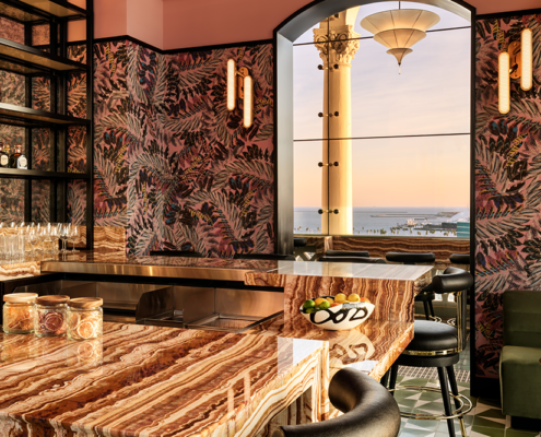 Fairmont Breakers Long Beach - Halo Rooftop Bar Interior