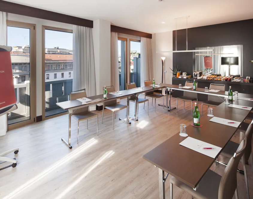 NH Collection Milano President - Meeting Room with Snacks