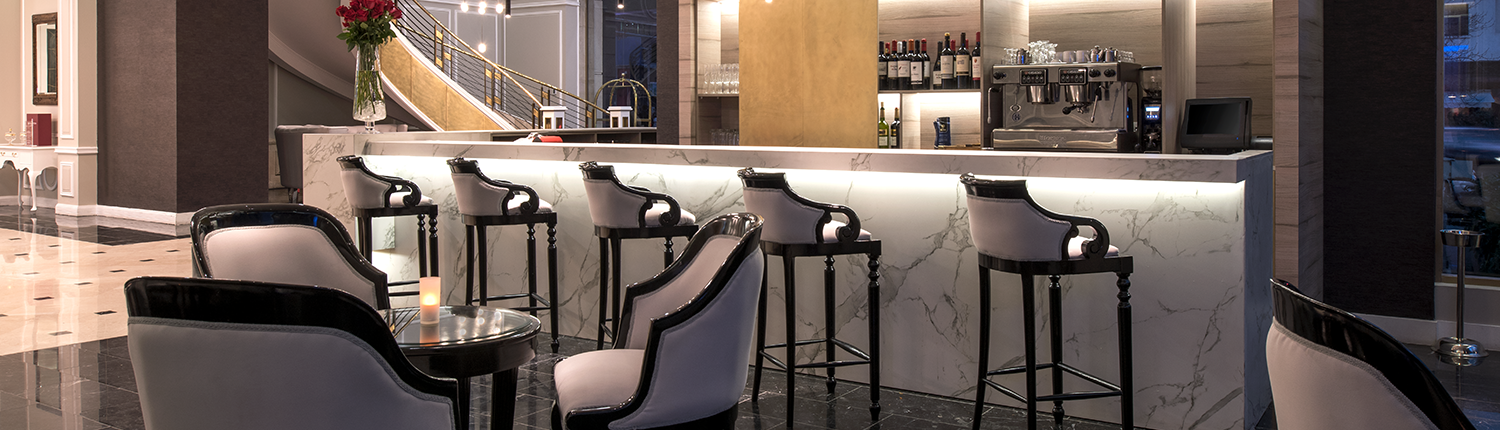 NH Collection Plaza Santiago - Bar