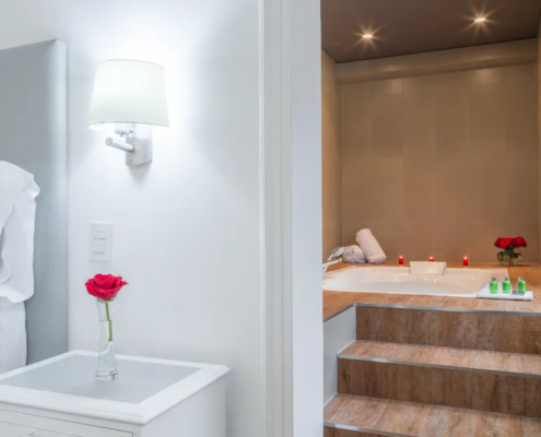 NH Collection Plaza Santiago - Jacuzzi