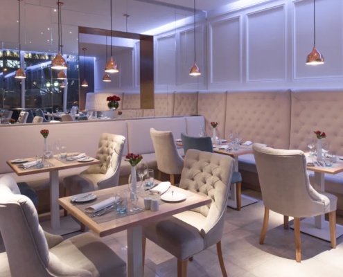 NH Collection Plaza Santiago - Restaurant Interior