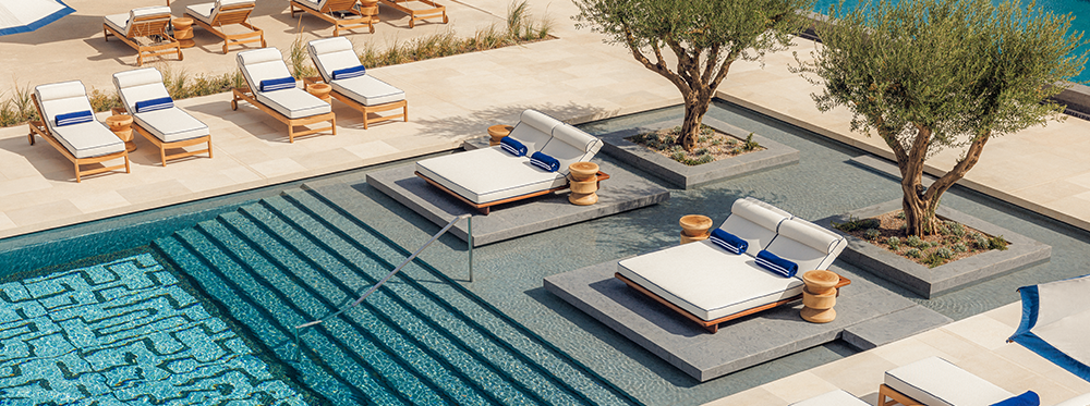 One&Only Aesthesis pool