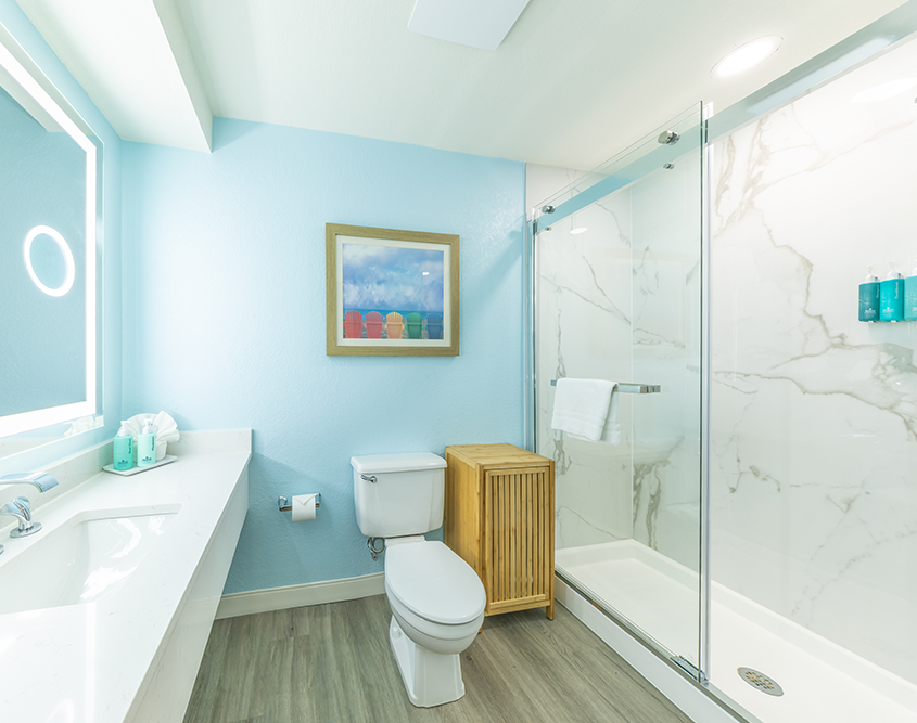 Margaritaville Lake Resort Lake of the Ozarks - Suite Bathroom