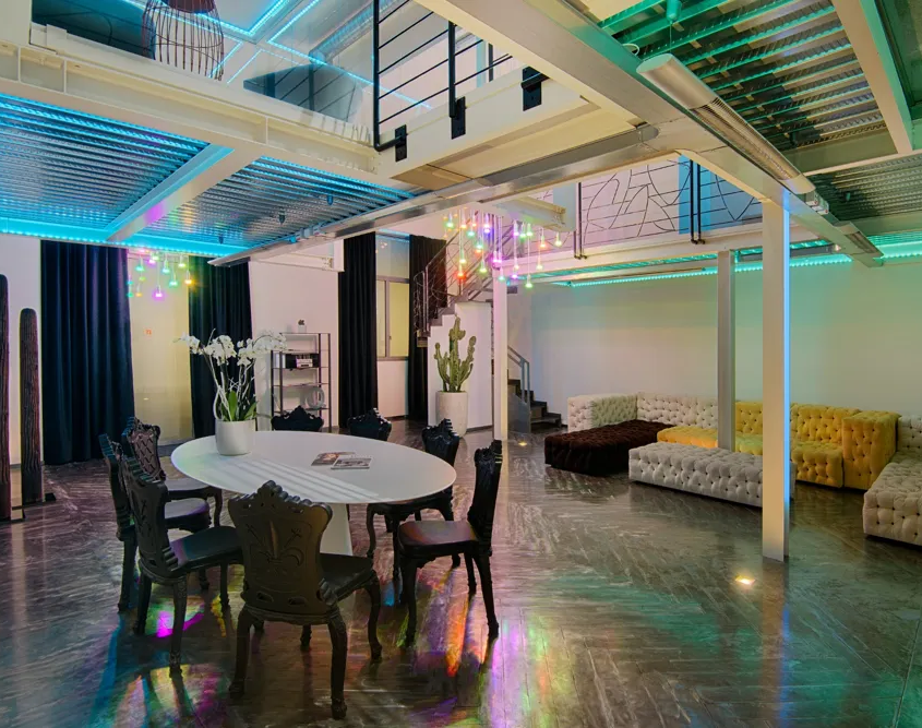 nhow Milano - Loft Seating