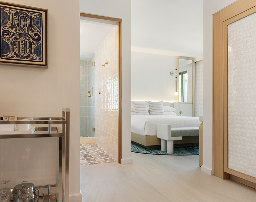 La Concha Resort, Puerto Rico - City View Corner King Guestroom La Concha Resort, Puerto Rico - City View Corner King Guestroom