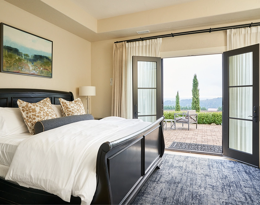 Black Walnut Inn & Vineyard - Master Bedroom with View Black Walnut Inn & Vineyard - Master Bedroom with View